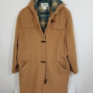 L.L. Bean USA Camel Wool Toggle Flannel Coat 14